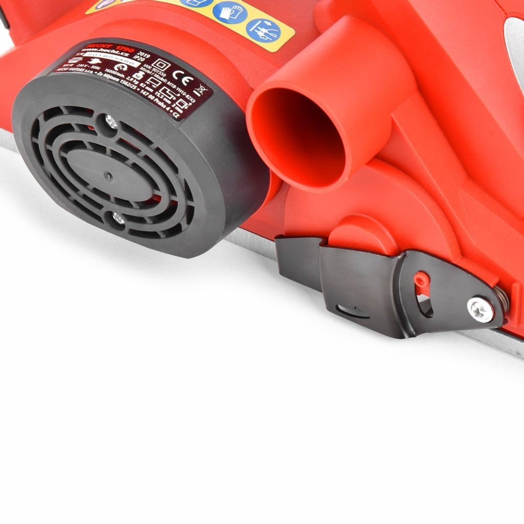 HECHT 1790 Rindea electrica 900 W 3