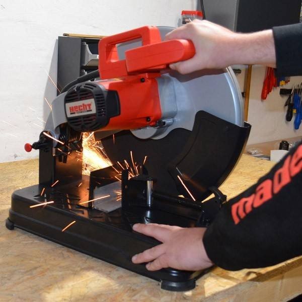 HECHT 834 Fierastrau pentru metal 2400 W 3