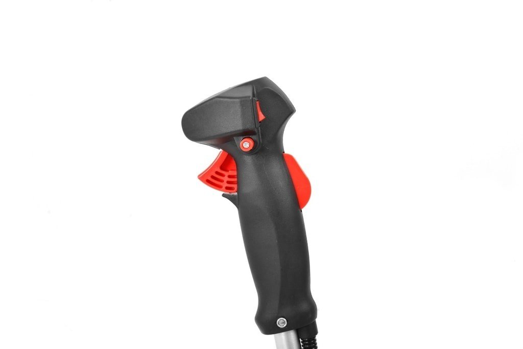 Motocoasa HECHT 135 BTS 3
